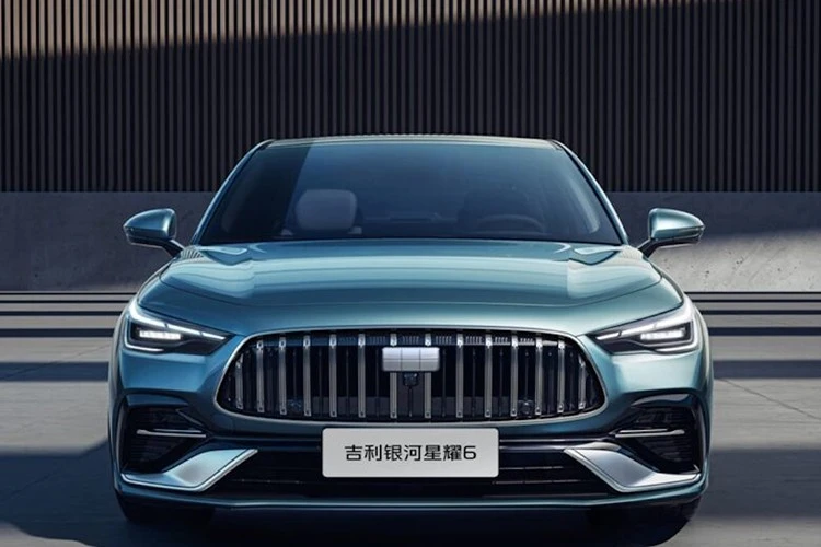 "Soi" Geely Galaxy Starshine 6 - xe Trung Quốc đẹp như Mercedes-AMG GT 4