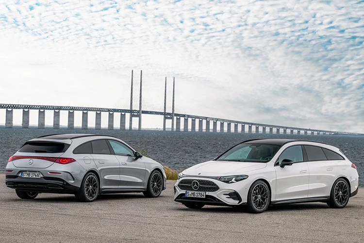 Mercedes-Benz ra mắt CLA Shooting Brake EQ thuần điện
