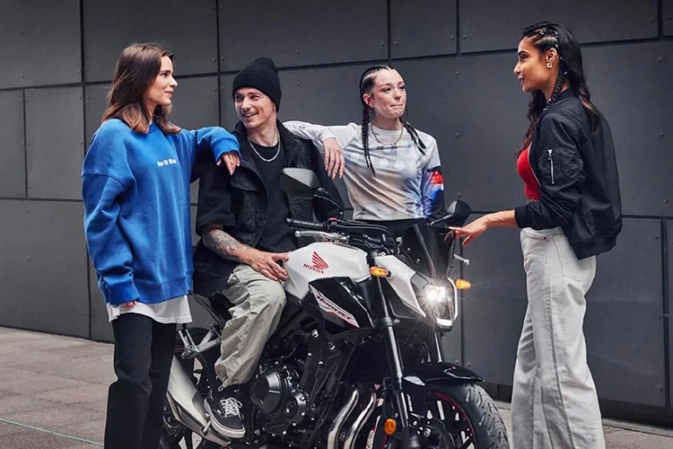 Honda Hornet 500 2025 từ 174,5 triệu đồng, chờ về Việt Nam