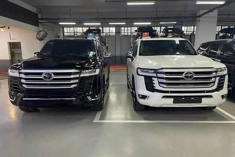 Toyota Land Cruiser LC300 Hybrid chưa về Việt Nam đã kênh đến 700 triệu 