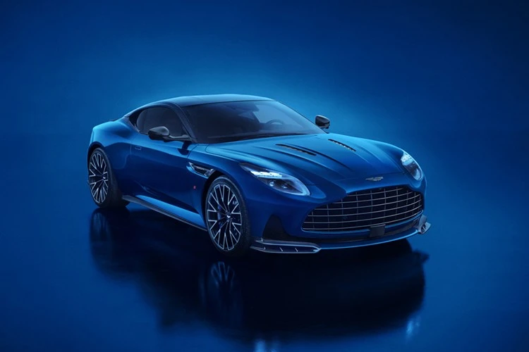 Ra mắt Aston Martin DB12S mạnh 690 mã lực cùng trang bị đặc biệt