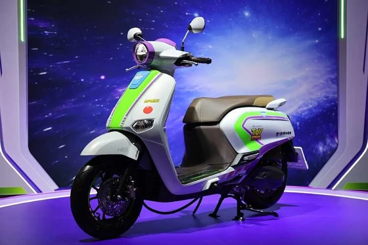 [GALLERY] Ra mắt Honda Giorno+ đặc biệt Buzz Lightyear, hơn 59 triệu đồng