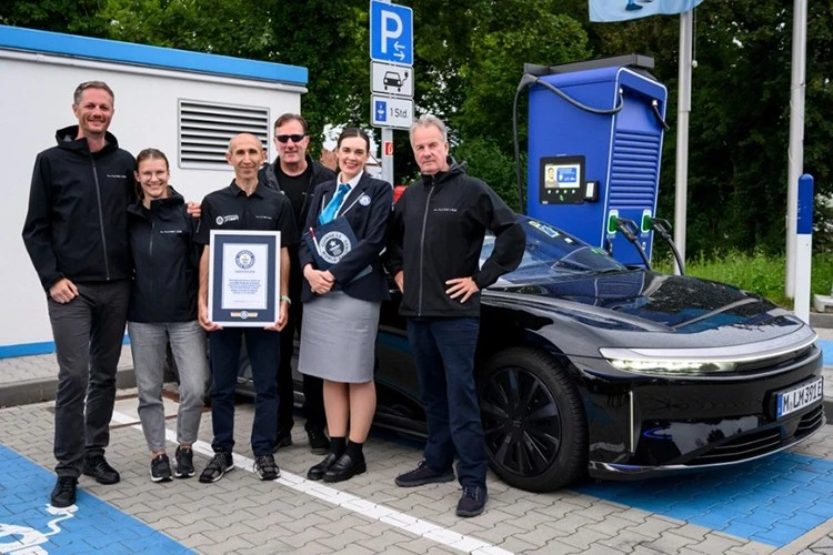 Lucid Air Grand Touring - xe điện Mỹ chạy 1.205km/lần sạc