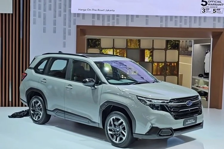 Subaru Forester 2.5 i-S EyeSight giá 2,1 tỷ tại Thái Lan, chờ về Việt Nam