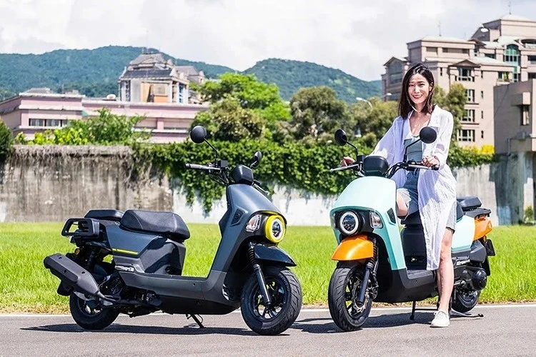 Ra mắt SYM 4MICAEP - xe ga "con kiến" đa dụng giá 65 triệu đồng