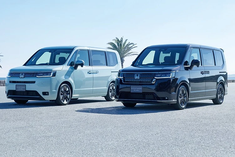 Honda StepWGN e:HEV mở bán tại Indonesia, có về Việt Nam?