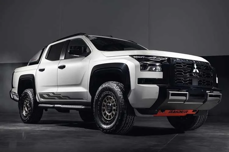 Mitsubishi Triton Raider 2026 hầm hố hơn, có gì đấu Ford Ranger Tremor?