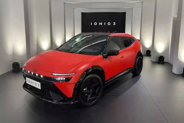 Vén màn Hyundai Ioniq 3 - crossover điện cỡ nhỏ, giá rẻ cho người mới