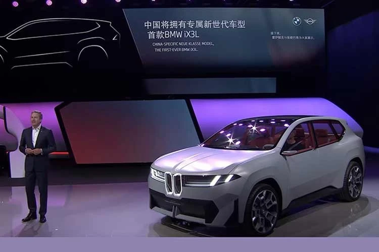 BMW iX3 L 2026 sở hữu công nghệ Huawei "đấu" xe điện Trung Quốc