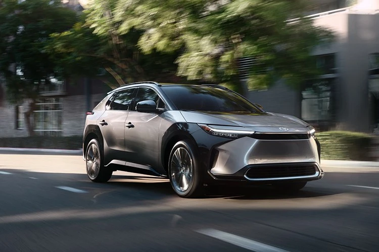 Toyota bZ4X từ 1,2 tỷ đồng tại Đông Nam Á, có về Việt Nam?