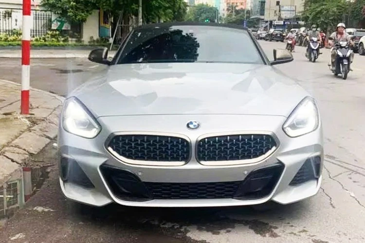 BMW Z4 M40i mui trần hơn 5 tỷ "độc nhất vô nhị" tại Việt Nam tái xuất