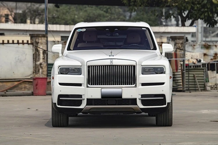 Có nên mua Rolls-Royce Cullinan chạy 6 năm hơn 11 tỷ ở Hà Nội