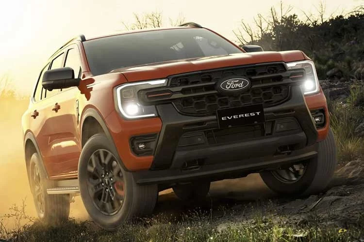 "Soi" Ford Everest V6 3.0L 2026 từ 57.300 USD, giới hạn chỉ 1.000 xe
