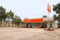 Trụ sở UBND xã Long Hà.