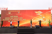 Lãnh đạo tỉnh Lâm Đồng thực hiện nghi thức phát động hưởng ứng toàn quốc “Chung một quyết tâm xây dựng xã, phường, đặc khu không ma túy”.