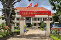 Trụ sở UBND xã Tà Năng.