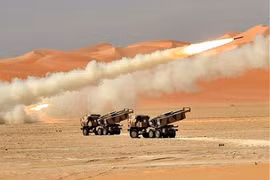 Pháo phản lực M142 HIMARS của Mỹ uy hiếp trực tiếp căn cứ không quân của Iran?
