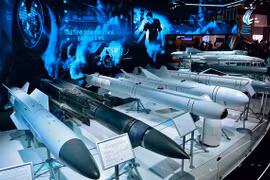 Công nghiệp quốc phòng Nga rối loạn vì liên tiếp cáo buộc tham nhũng