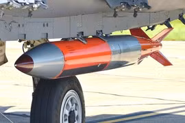 Tiêm kích F-35 mang bom B61-12: Mối đe dọa với các cơ sở hạt nhân Iran