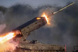 "Lửa địa ngục" TOS-1A của Nga sắp nã xuống đầu phiến quân Syria