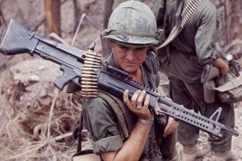 Vũ khí giúp Mỹ đỡ tủi vì thất bại M16 ở chiến trường Việt Nam