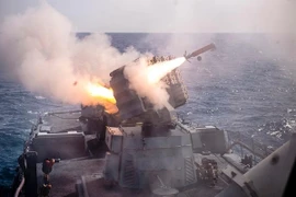 Hải quân Israel cùng tàu chiến Sa'ar-5 sẵn sàng tình huống bị Hezbollah tấn công