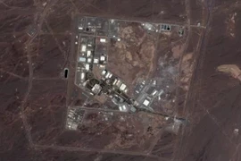 Nóng: Tên lửa Iran vào vị trí, sắp tung đòn đáp trả Mỹ - Israel?