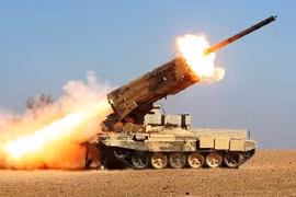 Quân đội chính phủ Syria nhận pháo áp nhiệt TOS-1A, phiến quân khiếp sợ?