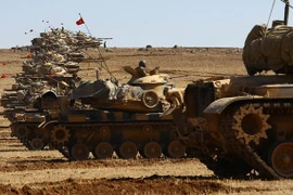 Sau 2 tuần tham chiến tại Syria, kho tên lửa Thổ Nhĩ Kỳ đã cạn kiệt?