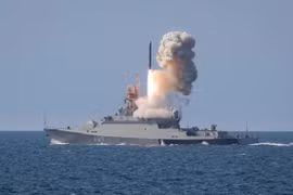 Tên lửa Kalibr của Nga tràn ngập Biển Đen... Ukraine lên tiếng phàn nàn