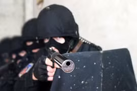 "Siêu súng lục" bắn 600 viên/phút trong tay điệp viên KGB Liên Xô nguy hiểm thế nào?