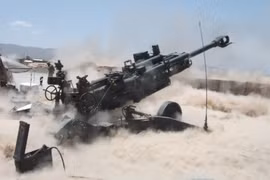 Choáng: Mỹ thử thành công đạn pháo thông minh như tên lửa