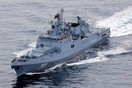 Phòng không Israel rối loạn, nghi bị tàu Nga "tấn công điện tử"