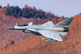 Trung Quốc: Tiêm kích J-10C áp đảo hoàn toàn "tử thần" Su-35 của Nga 