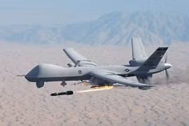 UAV MQ-9 Reaper phóng AIM-9X diệt gọn mục tiêu tên lửa hành trình