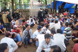 Giám đốc công an An Giang trực tiếp chỉ đạo triệt phá sới bạc, bắt 150 người