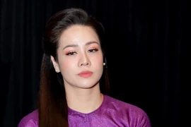 Diễn viên Nhật Kim Anh bật khóc khi giành được quyền nuôi con 