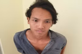 Đâm chết bạn nhậu vì nói không chịu về nhà