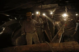 Chùm ảnh về những người thợ mỏ trên khắp thế giới