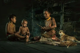 Chùm ảnh về bộ lạc nguyên thủy Mentawai ở Indonesia 