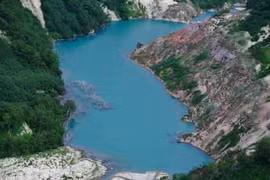 Cảnh đẹp “vạn người mê” ở thung lũng Geysers, Nga