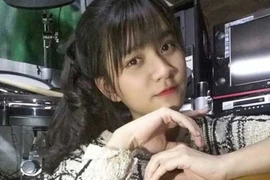 Phát sốt với clip tự đệm guitar và hát của 10X Tây Nguyên