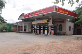 Nổ súng cướp tài sản