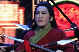 Nghệ sĩ Kim Tử Long bị khởi tố tội đánh bạc