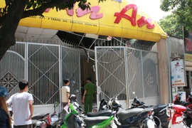 Một Việt kiều bị “vật thể lạ” gây tử vong