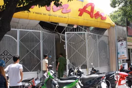 Một Việt kiều bị “vật thể lạ” gây tử vong