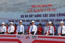 Thủ tướng phát lệnh khởi công cầu Vàm Cống