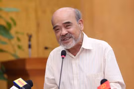 Hàng chục hộ dân Nghệ An trước nguy cơ bị đẩy ra đường: GS Đặng Hùng Võ gay gắt