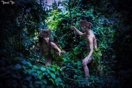 Độc đáo bộ ảnh tình yêu người rừng của giảng viên ĐH