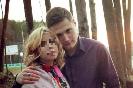 Cãi nhau với bạn gái, chàng trai bất ngờ làm hành động này